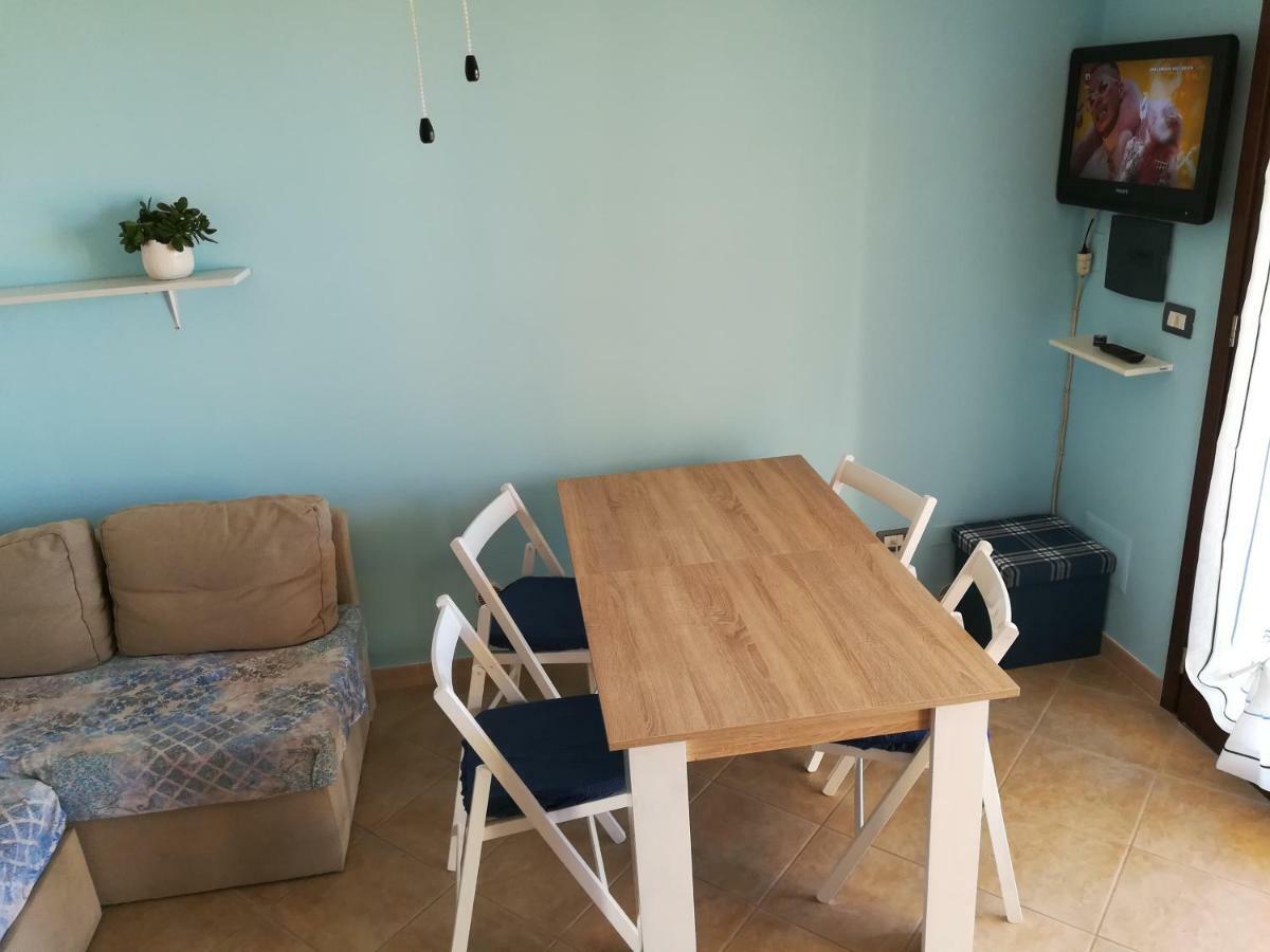 Happy Sun Apartment Кастелсардо Екстериор снимка