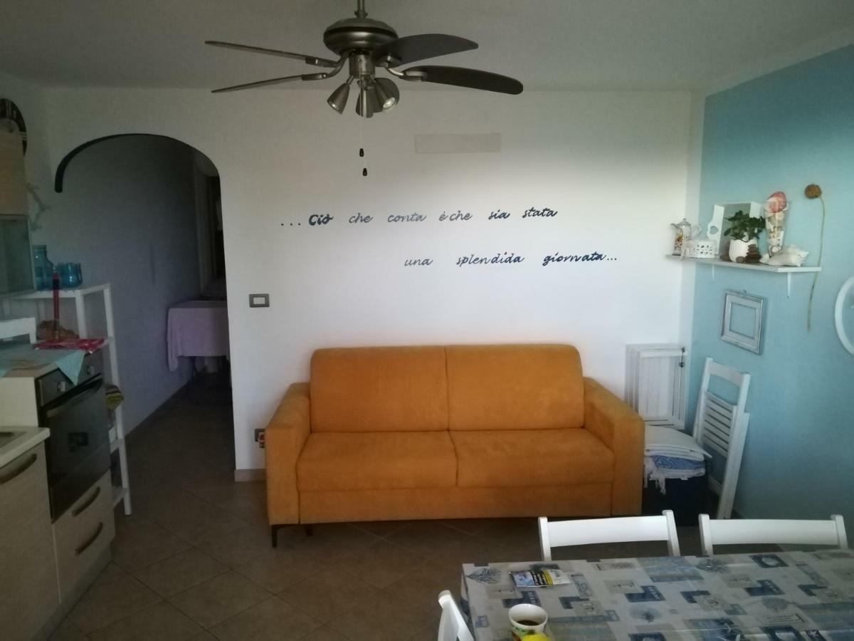 Happy Sun Apartment Кастелсардо Екстериор снимка
